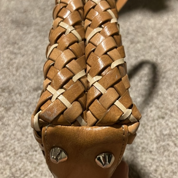 NINE WEST WOVEN HANDBAG - Picture 7 of 8